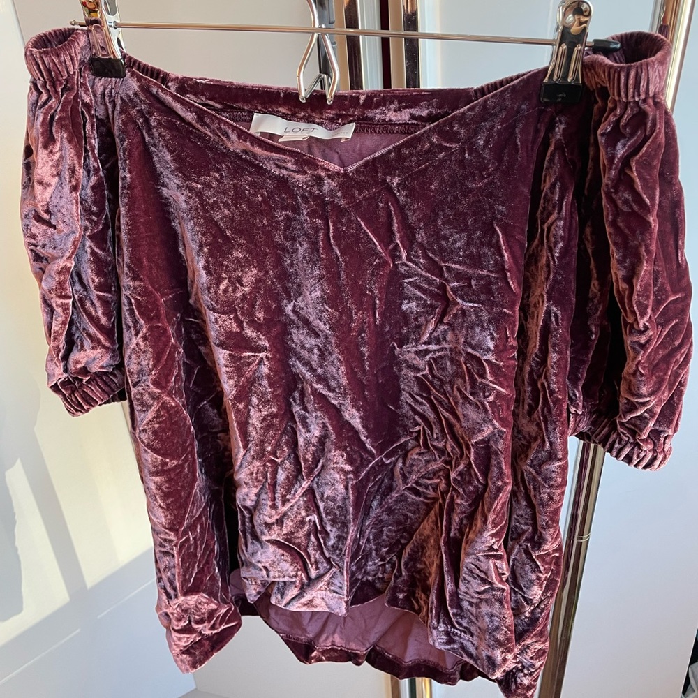 LOFT Burgundy Velvet Top, Size LP